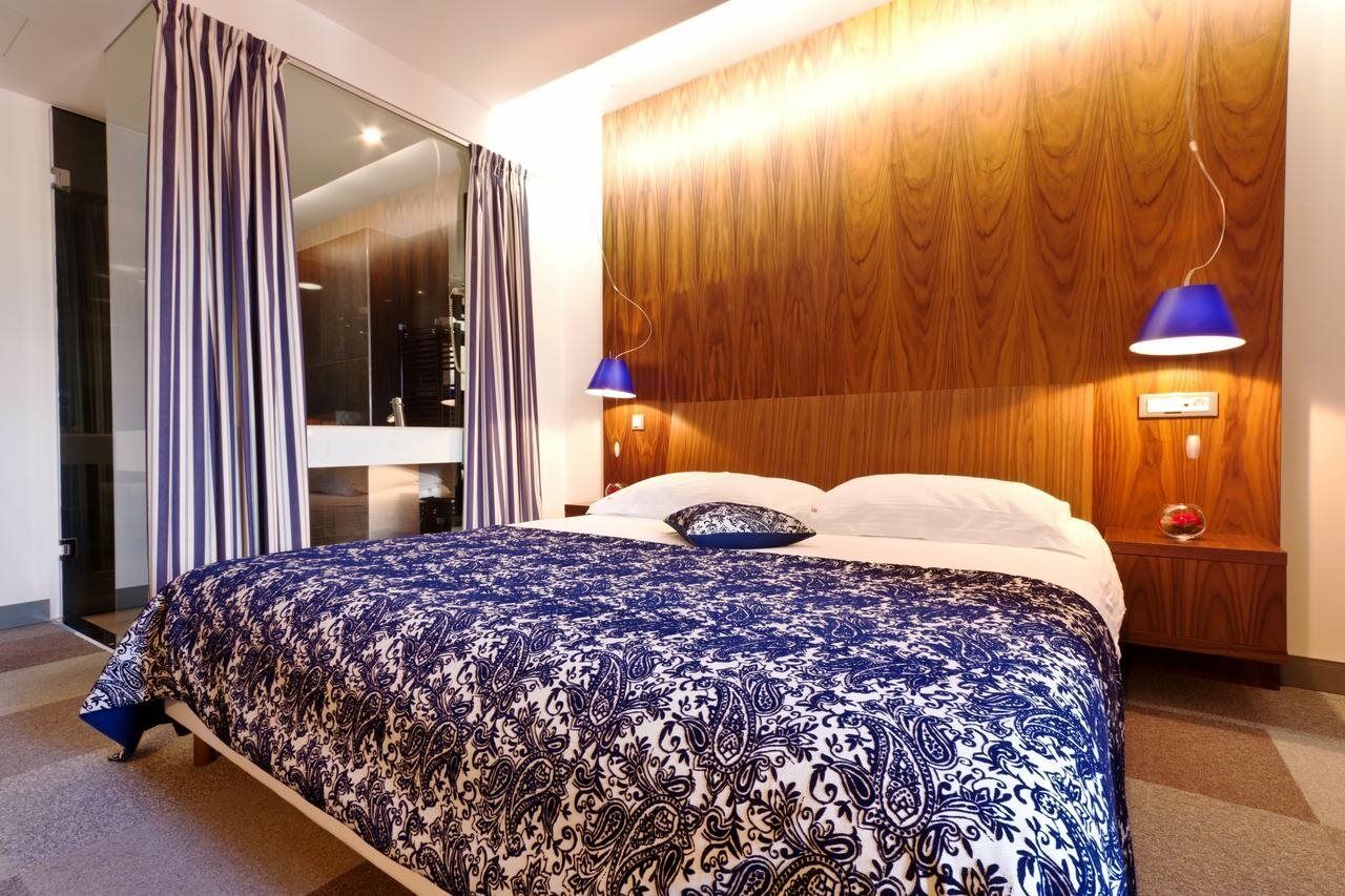 Hotel In Biograd Na Moru Extérieur photo